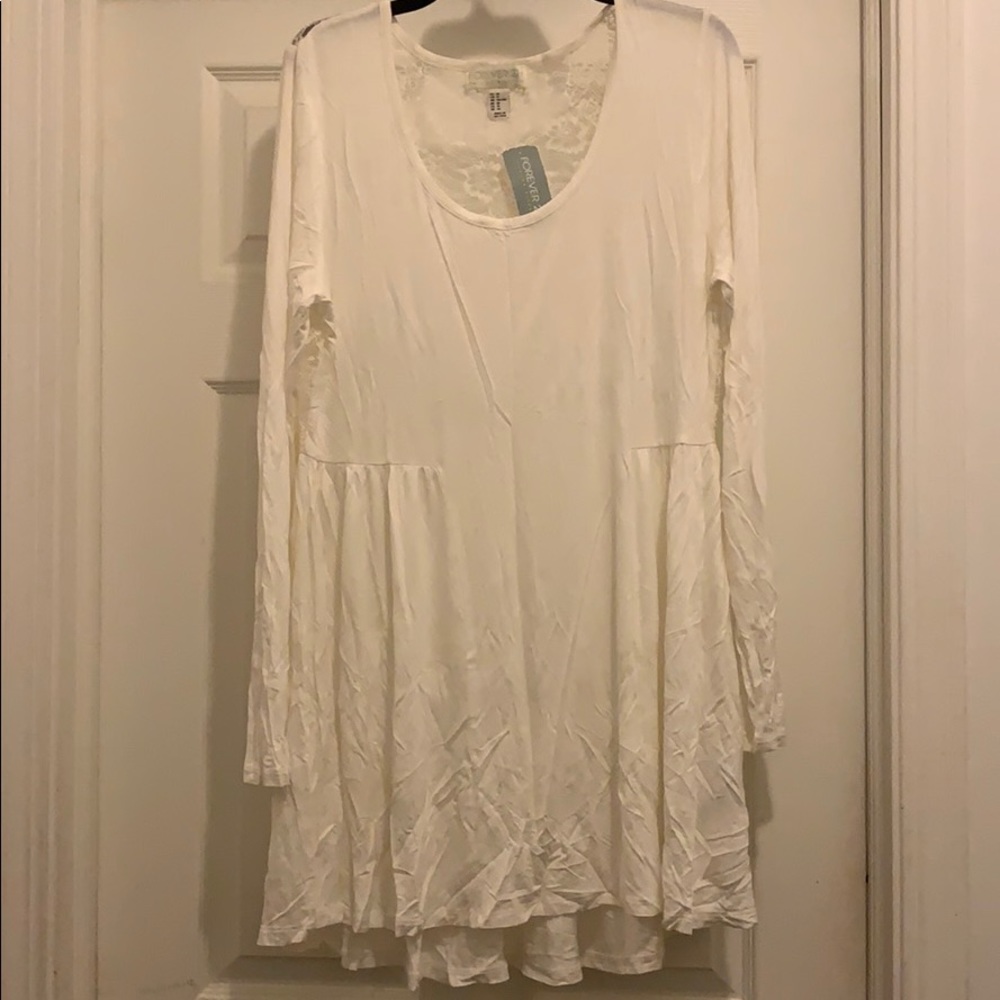 NWT F21 Cream Tunic w/ lace detail on back